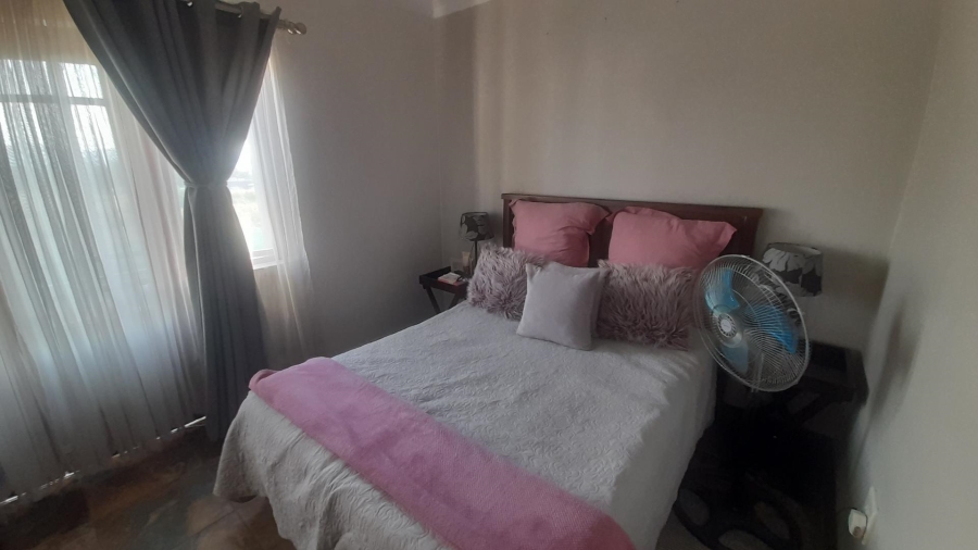 2 Bedroom Property for Sale in Melodie North West